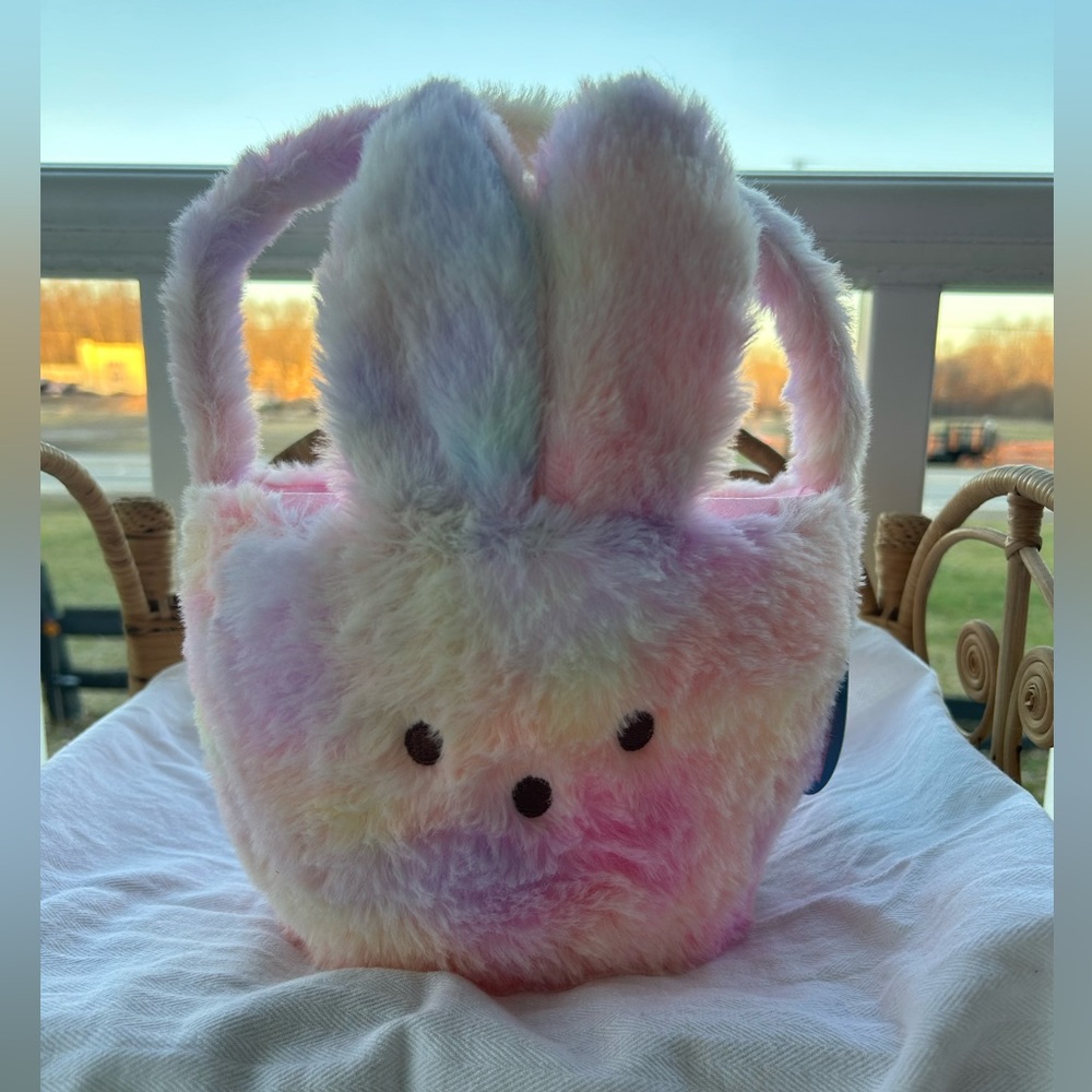 🐥Tie Dye PEEPS Easter Treat Basket New With Tag